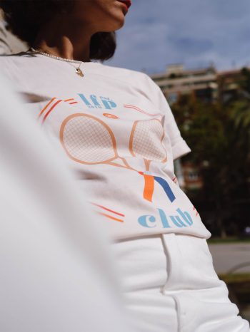 Detail of white organic t-shirt with retro print from LFP collection