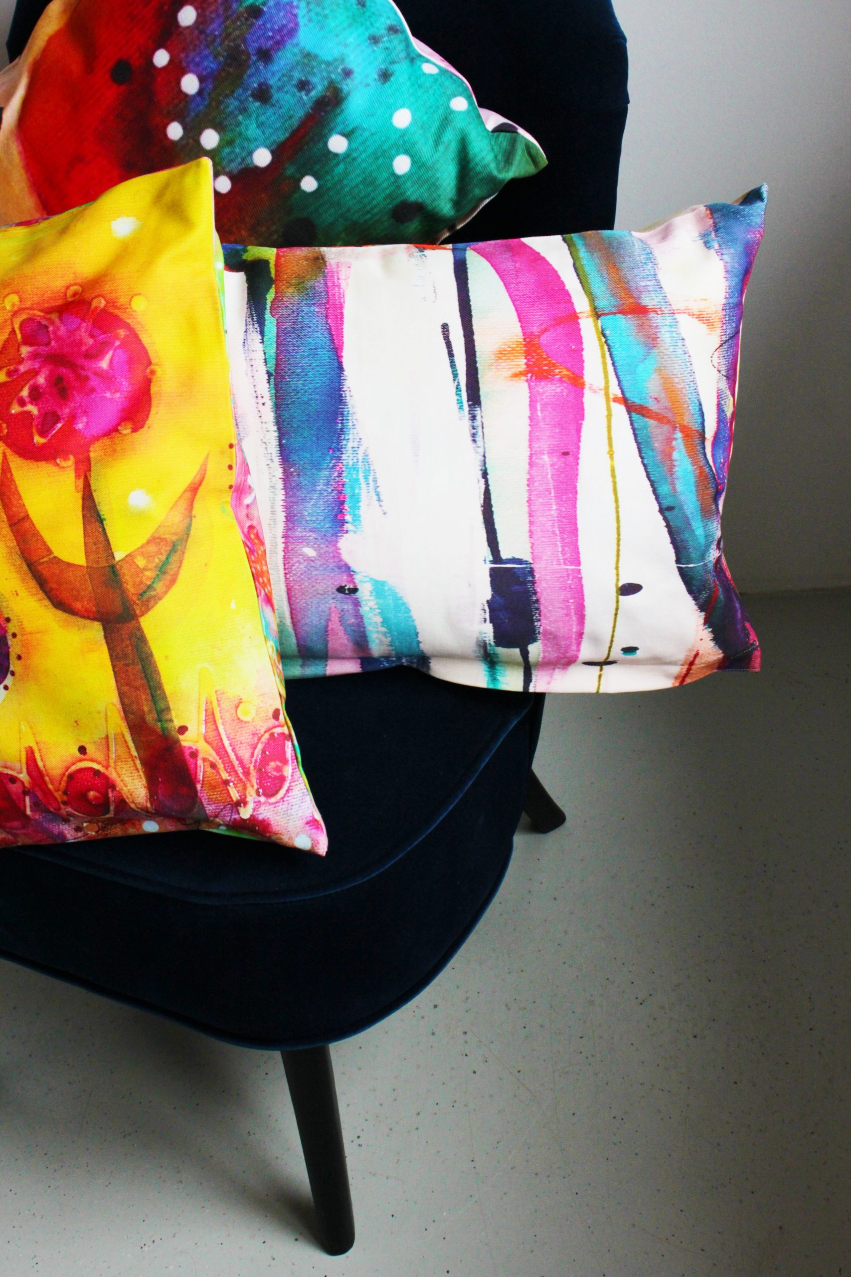 colorful pillowcases caspar